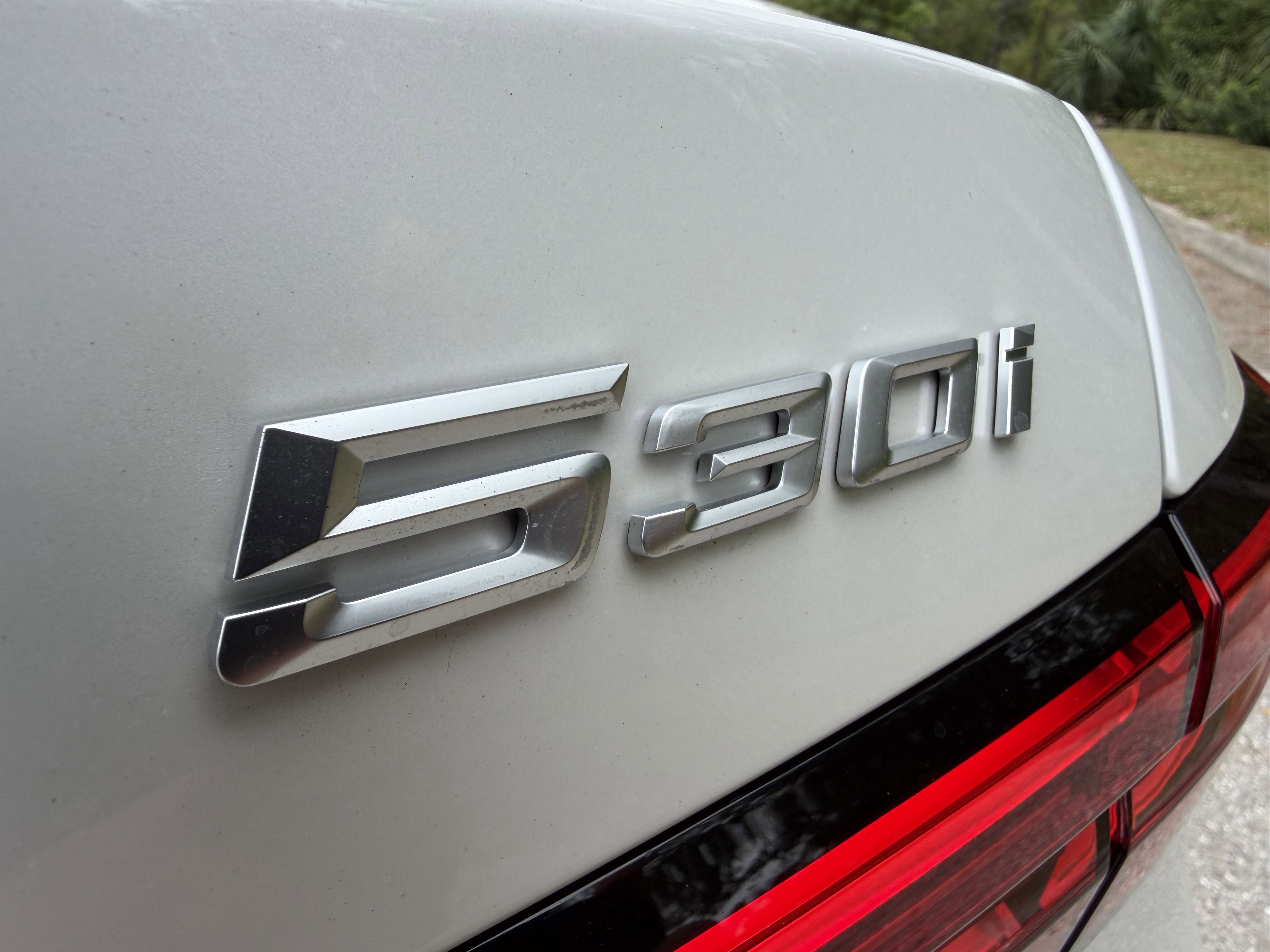 Used 2026 BMW 530i w/ Premium Package image 11