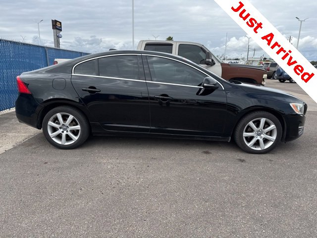 Used 2016 Volvo S60 T5 Premier image 3