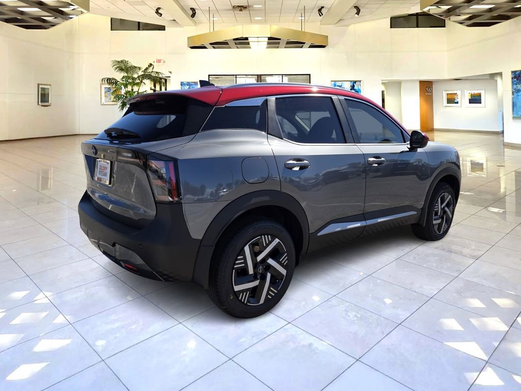 New 2026 Nissan Kicks SV w/ SV Premium Package FWD image 3