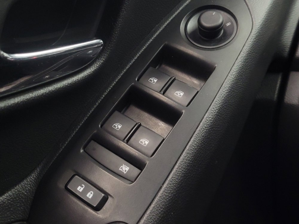 Used 2022 Chevrolet Trax LT w/ Driver Confidence Package image 27