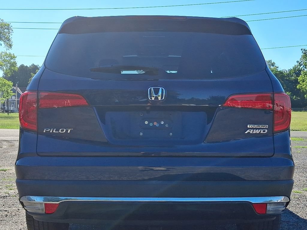 Used 2016 Honda Pilot Touring image 5