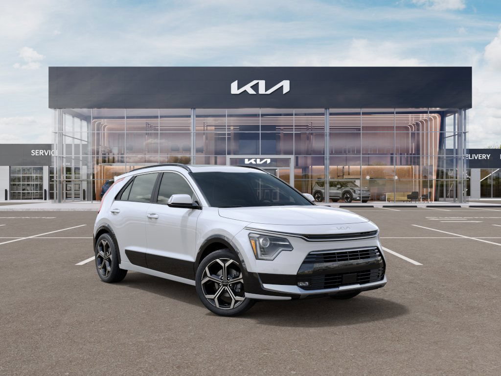 Used 2024 Kia Niro EX Touring FWD image 10