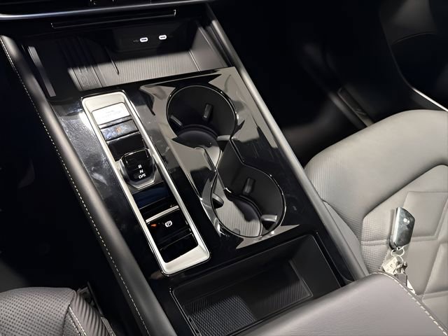 Used 2025 Volkswagen Atlas Cross Sport SE image 22