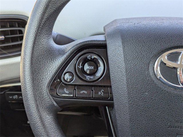 Used 2022 Toyota Prius LE image 21