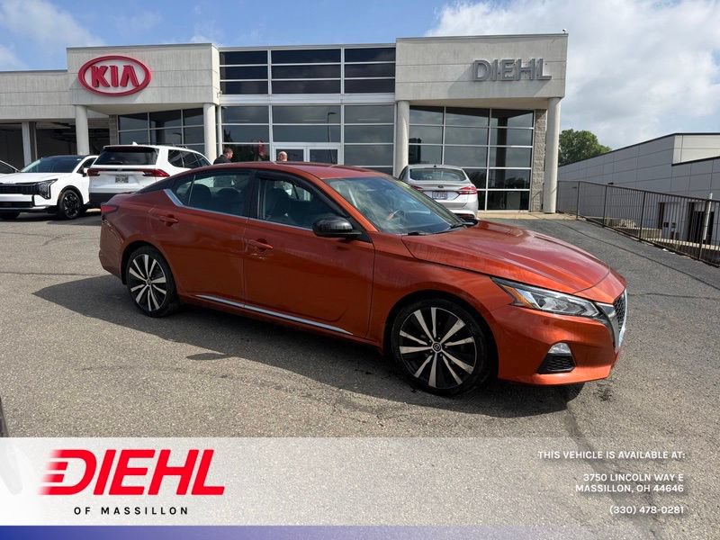 Used 2020 Nissan Altima 2.5 SR FWD image 1