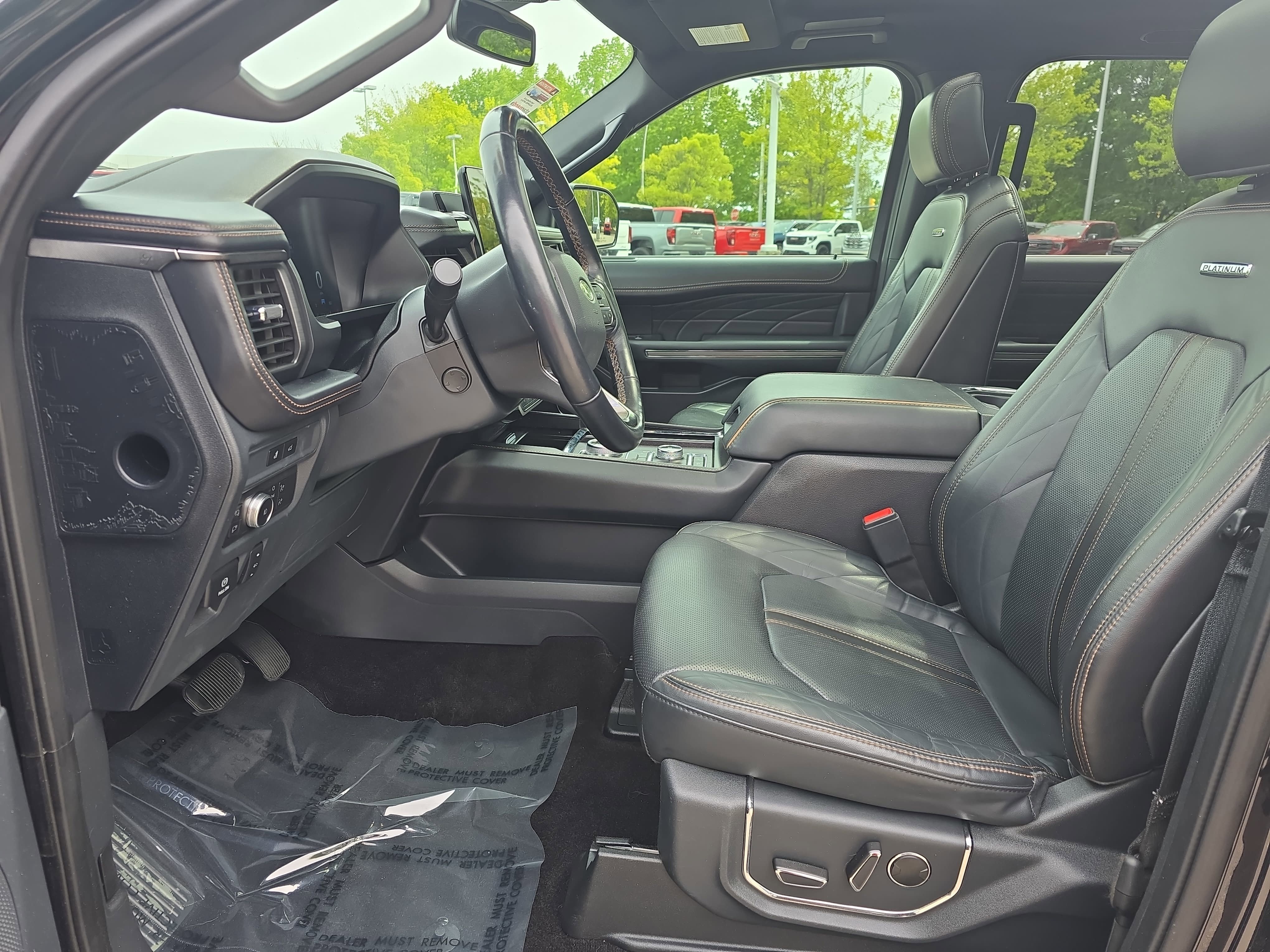 Used 2022 Ford Expedition Max Platinum image 16