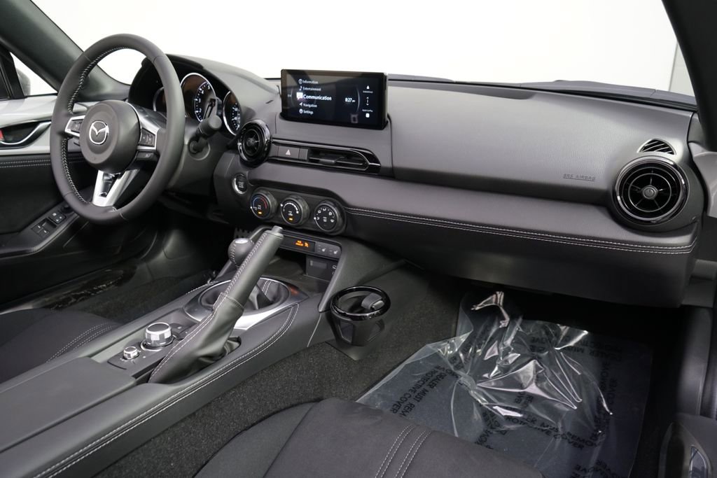 New 2026 MAZDA MX-5 Miata Club w/ Interior Package RWD image 19