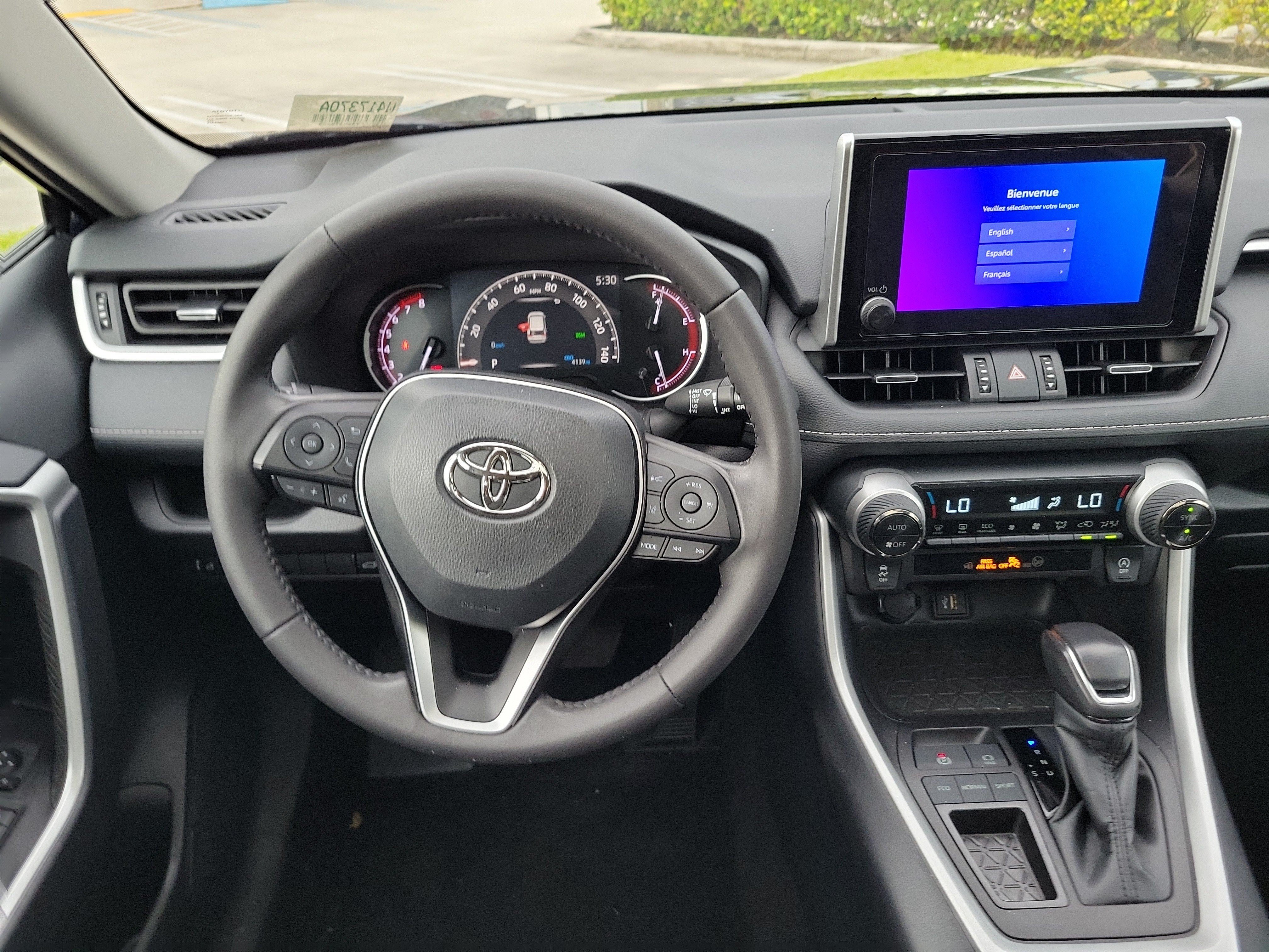Used 2025 Toyota RAV4 XLE Premium FWD image 18