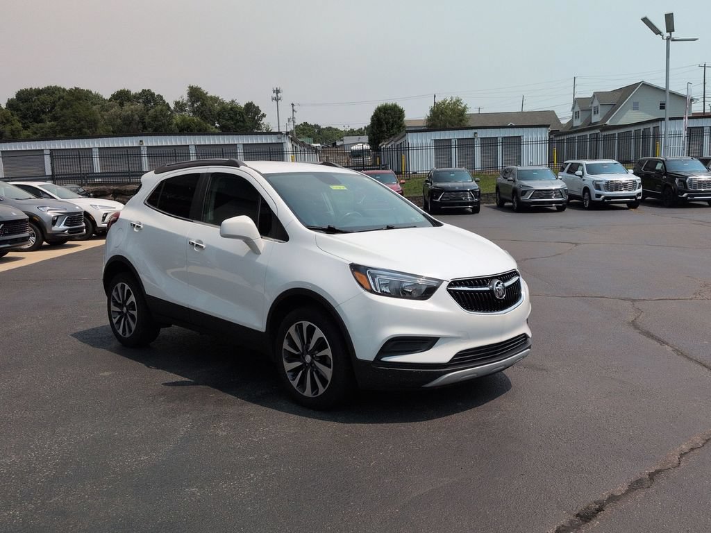 Used 2021 Buick Encore Preferred AWD/4WD image 3