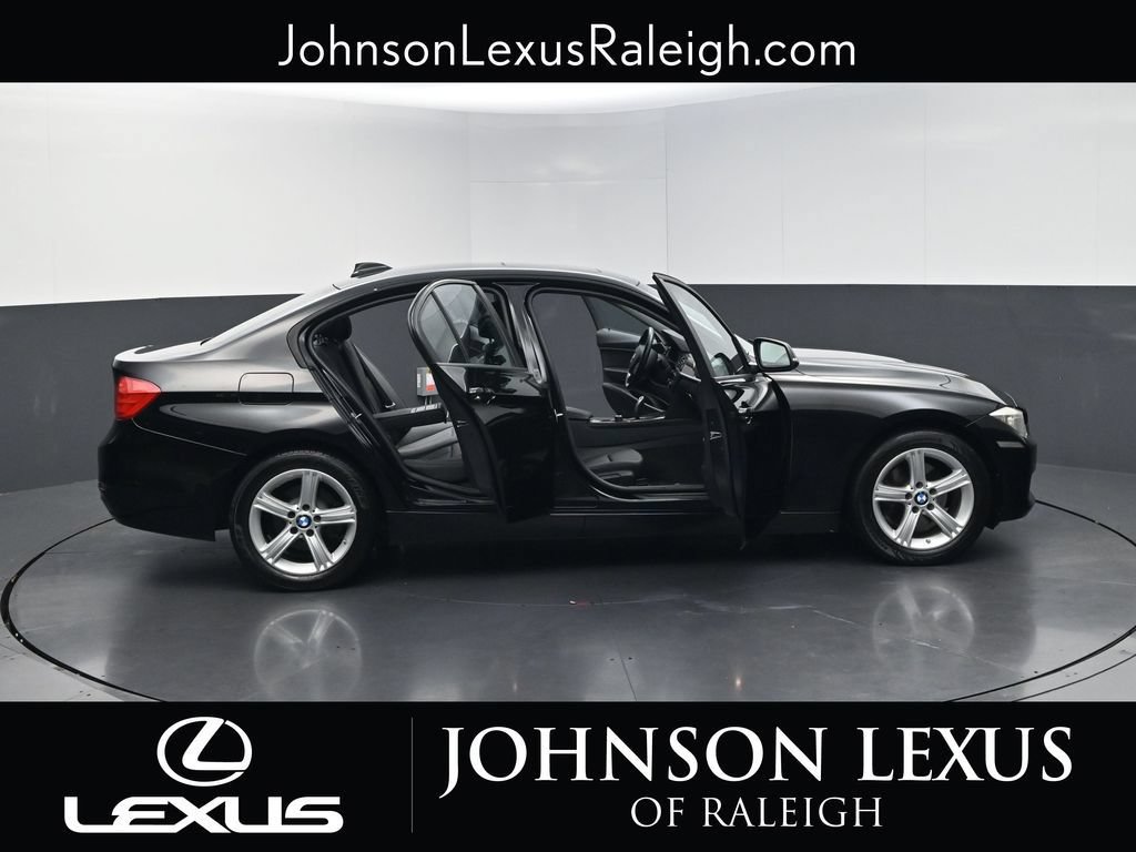 Used 2014 BMW 328i xDrive Sedan AWD/4WD image 32