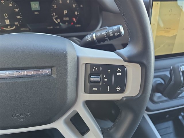 Used 2025 Land Rover Defender 110 S image 20