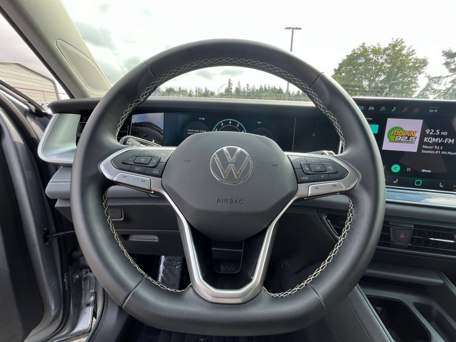 Used 2026 Volkswagen Tiguan SE AWD/4WD image 29
