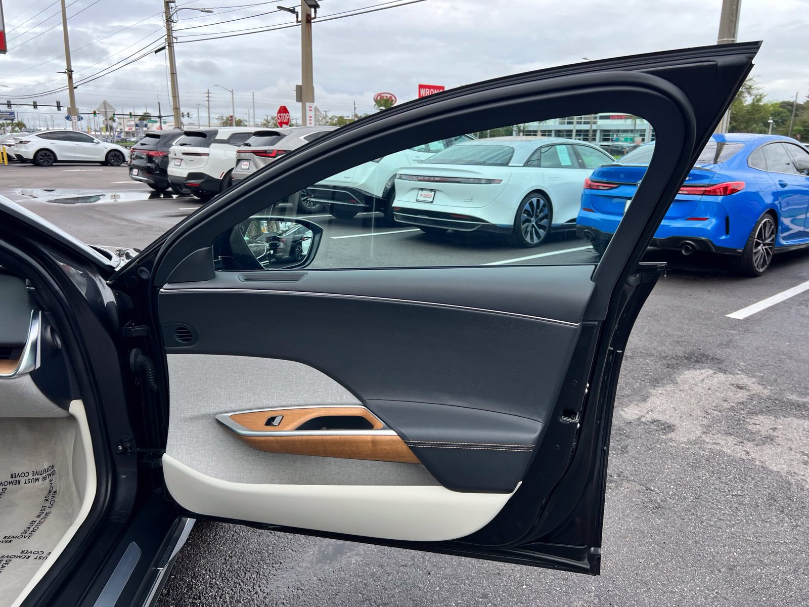 Used 2023 Lucid Air Touring AWD/4WD image 72