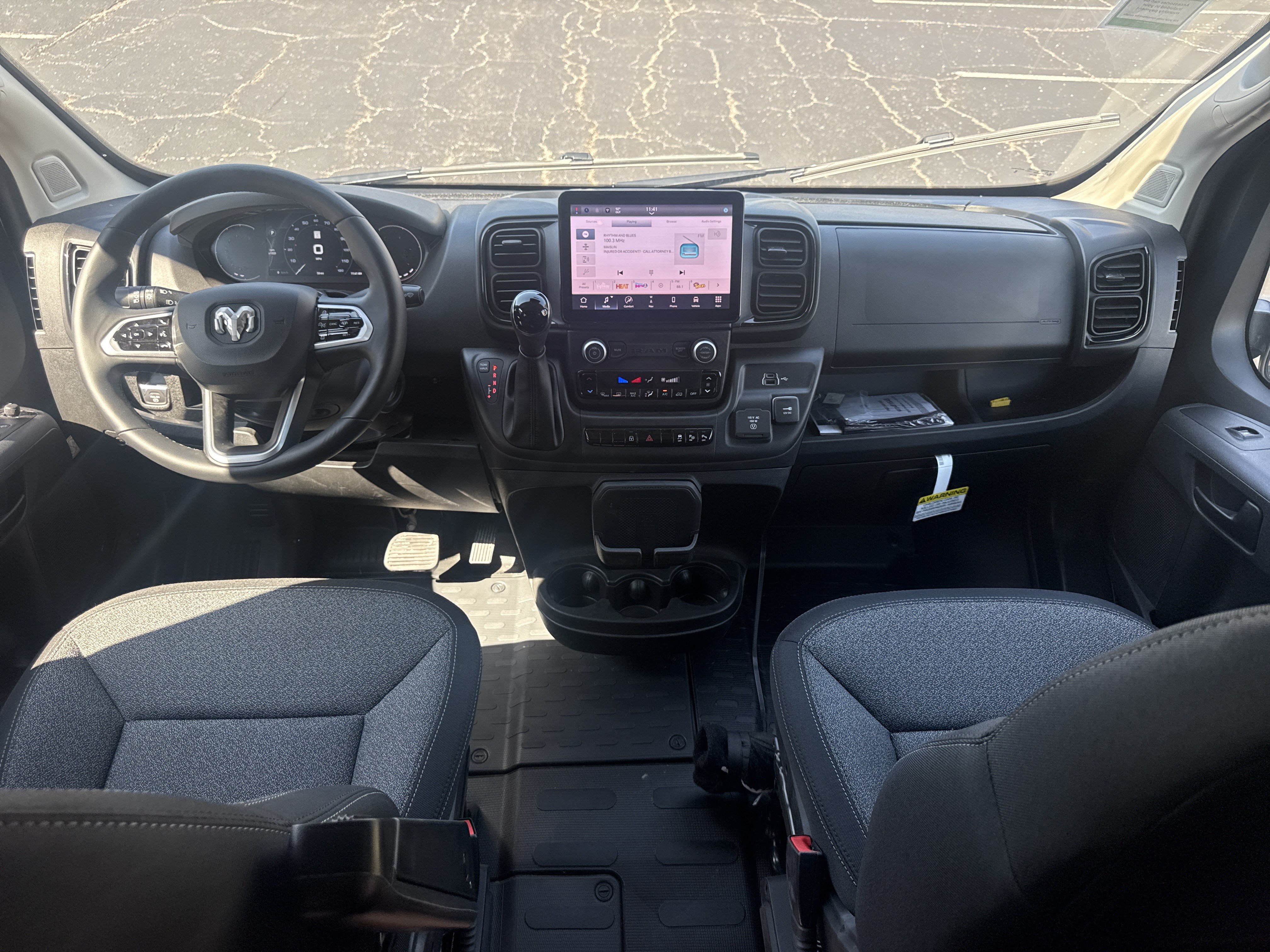 New 2026 RAM ProMaster 3500 w/ Crew Van Package FWD image 15
