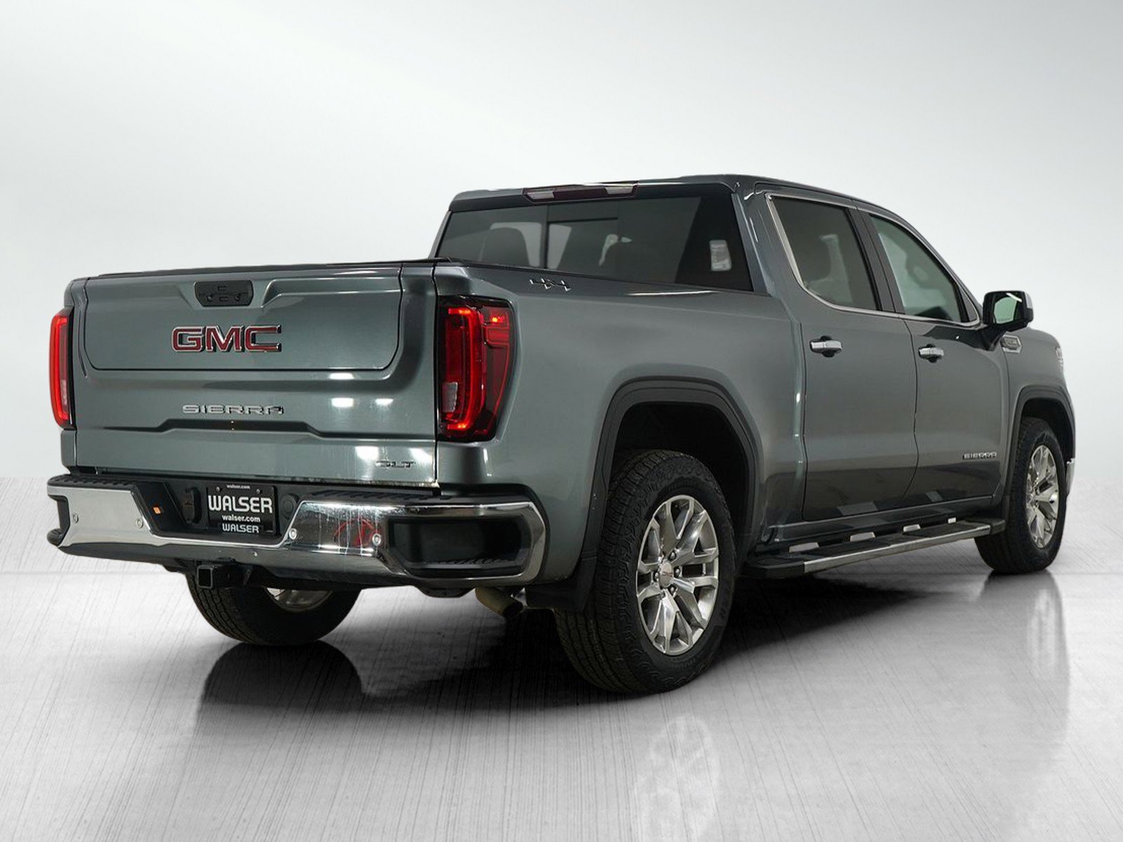 Used 2021 GMC Sierra 1500 SLT w/ SLT Premium Plus Package image 5