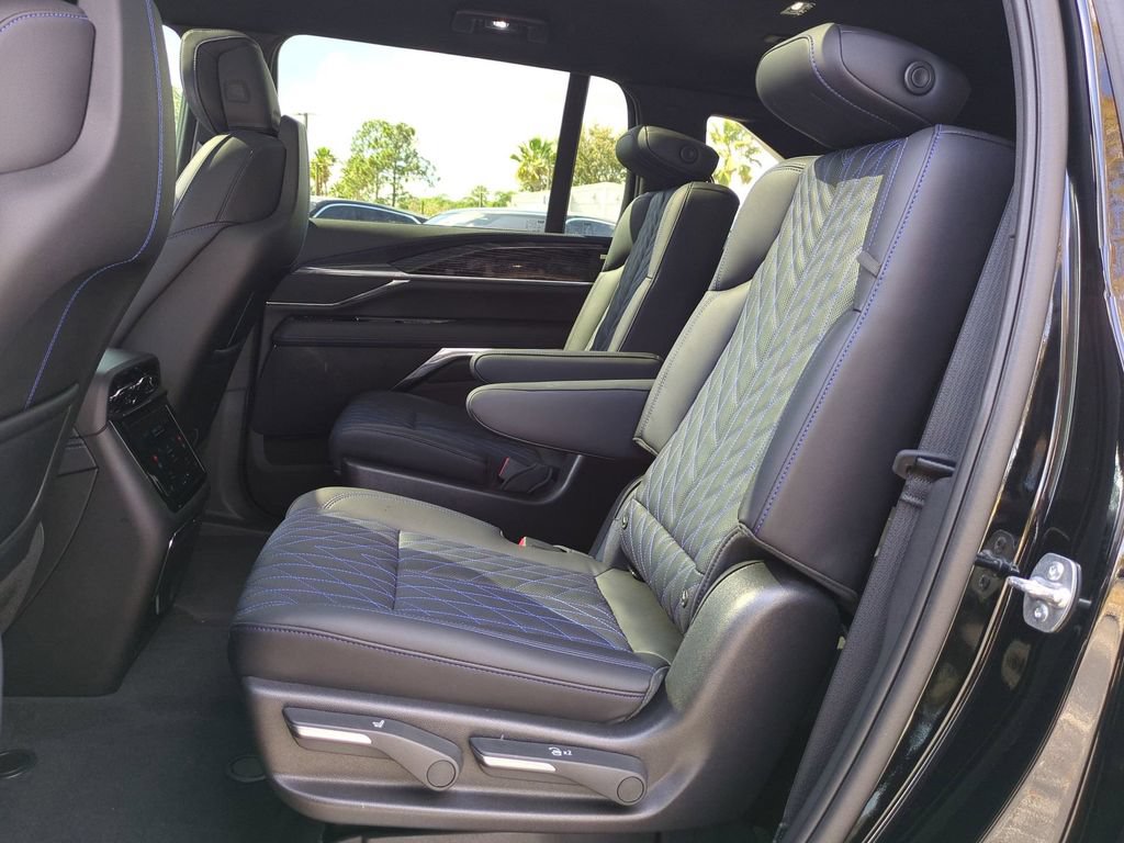New 2026 Cadillac Escalade IQ Luxury 1 AWD/4WD image 13