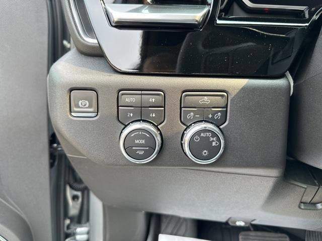 New 2026 GMC Sierra 1500 SLE image 31