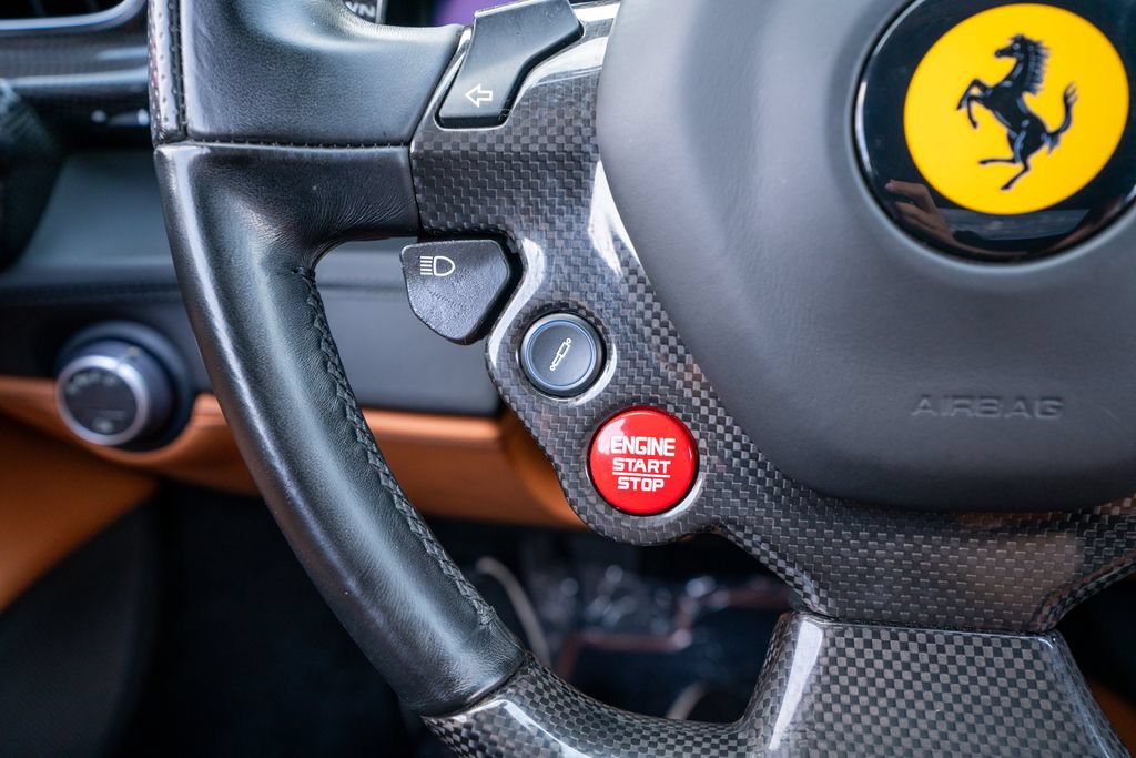 Used 2018 Ferrari 488 Spider RWD image 39