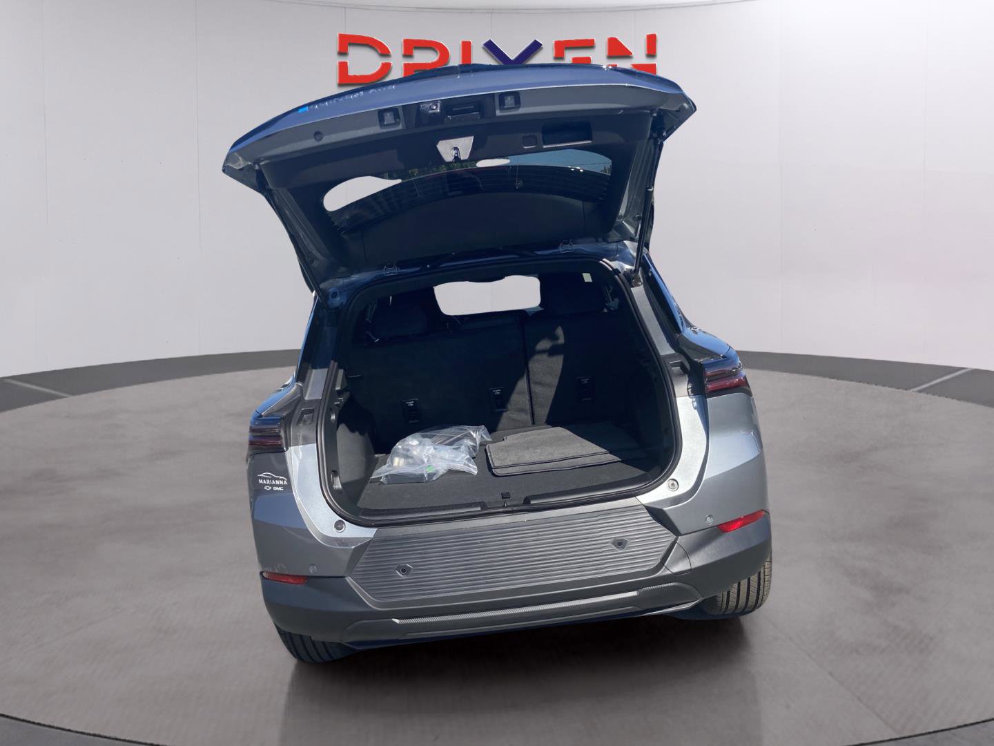 New 2026 Chevrolet Equinox EV LT image 32