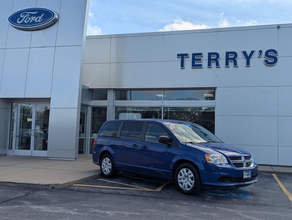 Used 2019 Dodge Grand Caravan SE w/ UConnect Hands-Free Group FWD image 1
