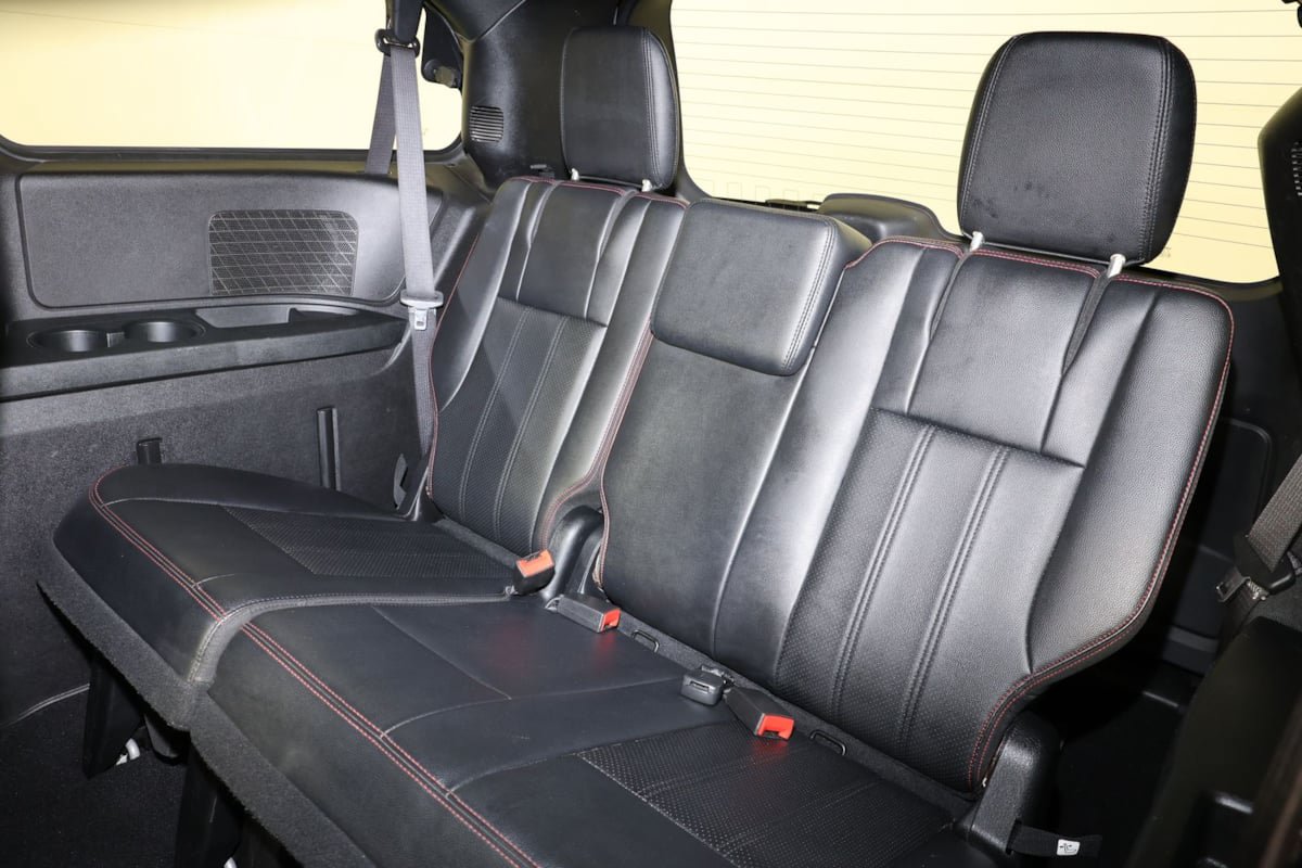 Used 2019 Dodge Grand Caravan GT FWD image 12