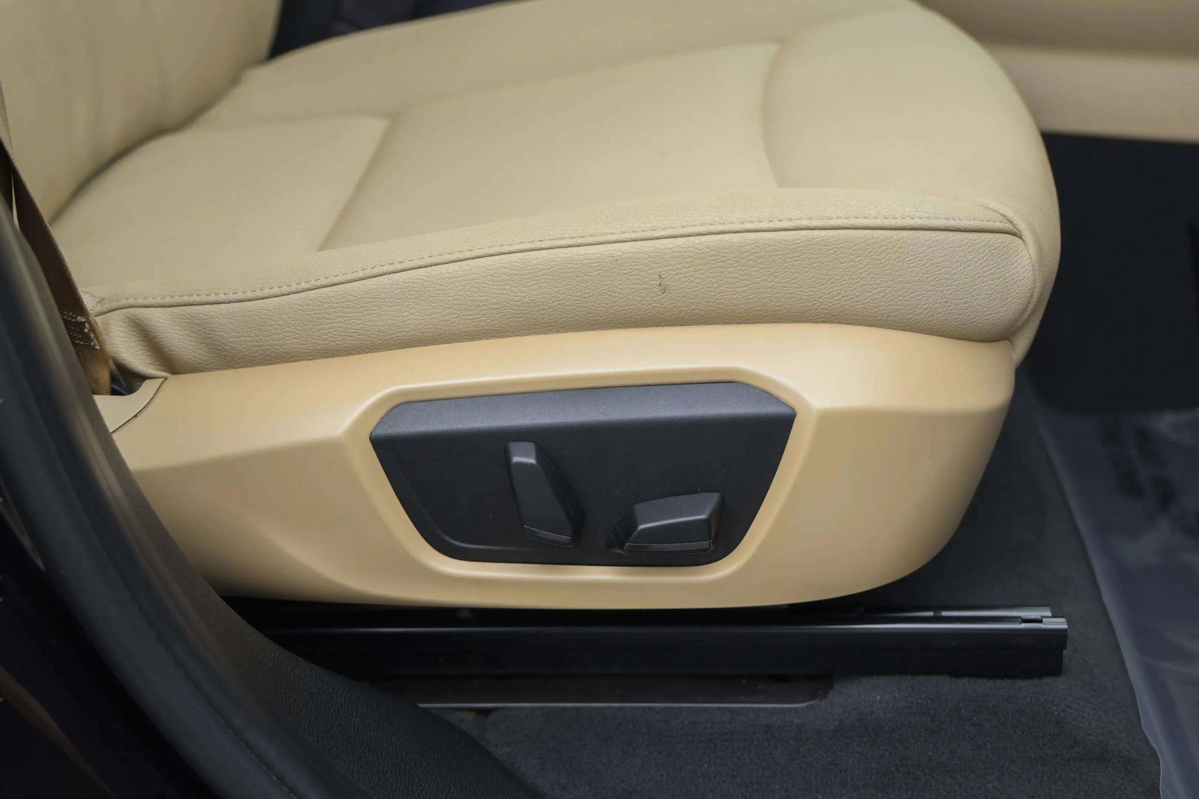 Used 2016 BMW X3 xDrive28i image 39