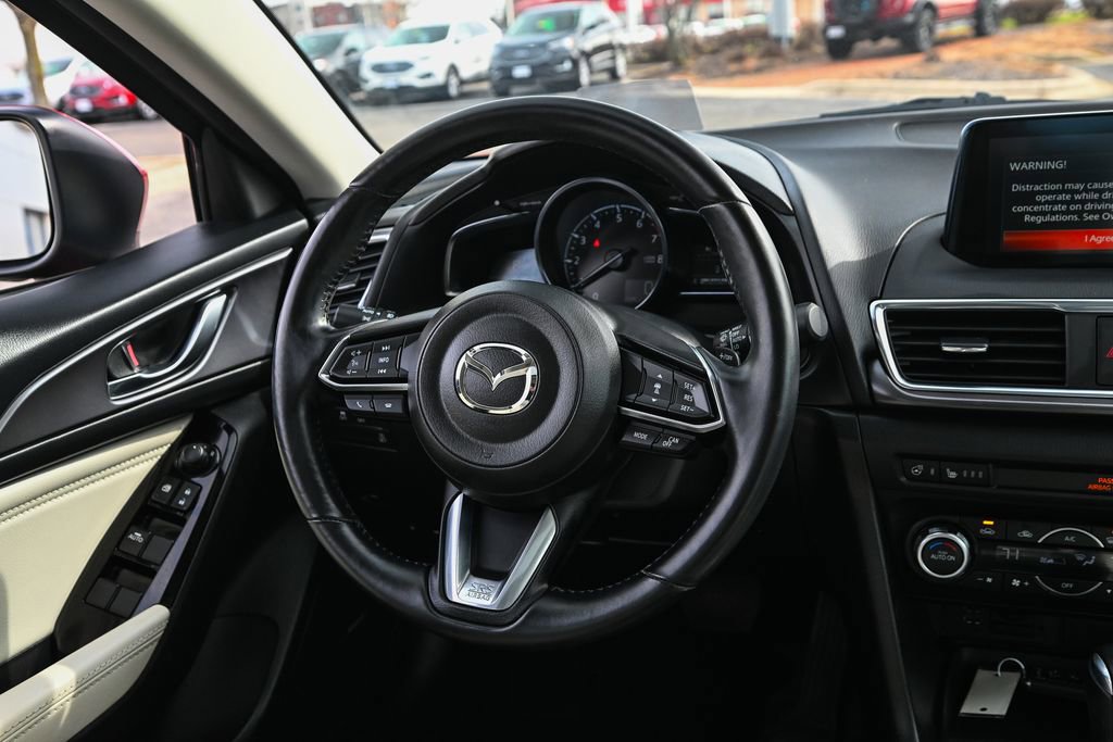 Used 2018 MAZDA MAZDA3 Grand Touring w/ Premium Equipment Package image 29