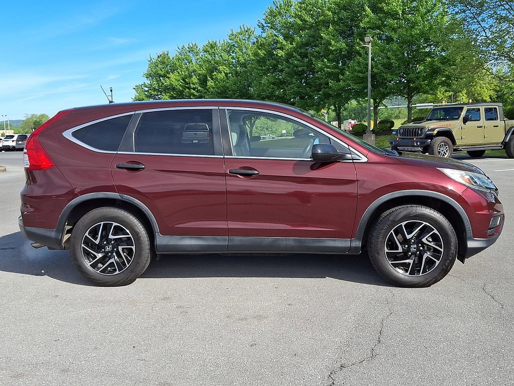 Used 2016 Honda CR-V SE image 10