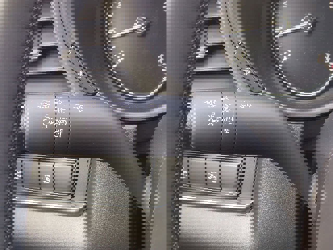 New 2025 MAZDA CX-30 AWD 2.5 S w/ Select Sport Pkg image 24