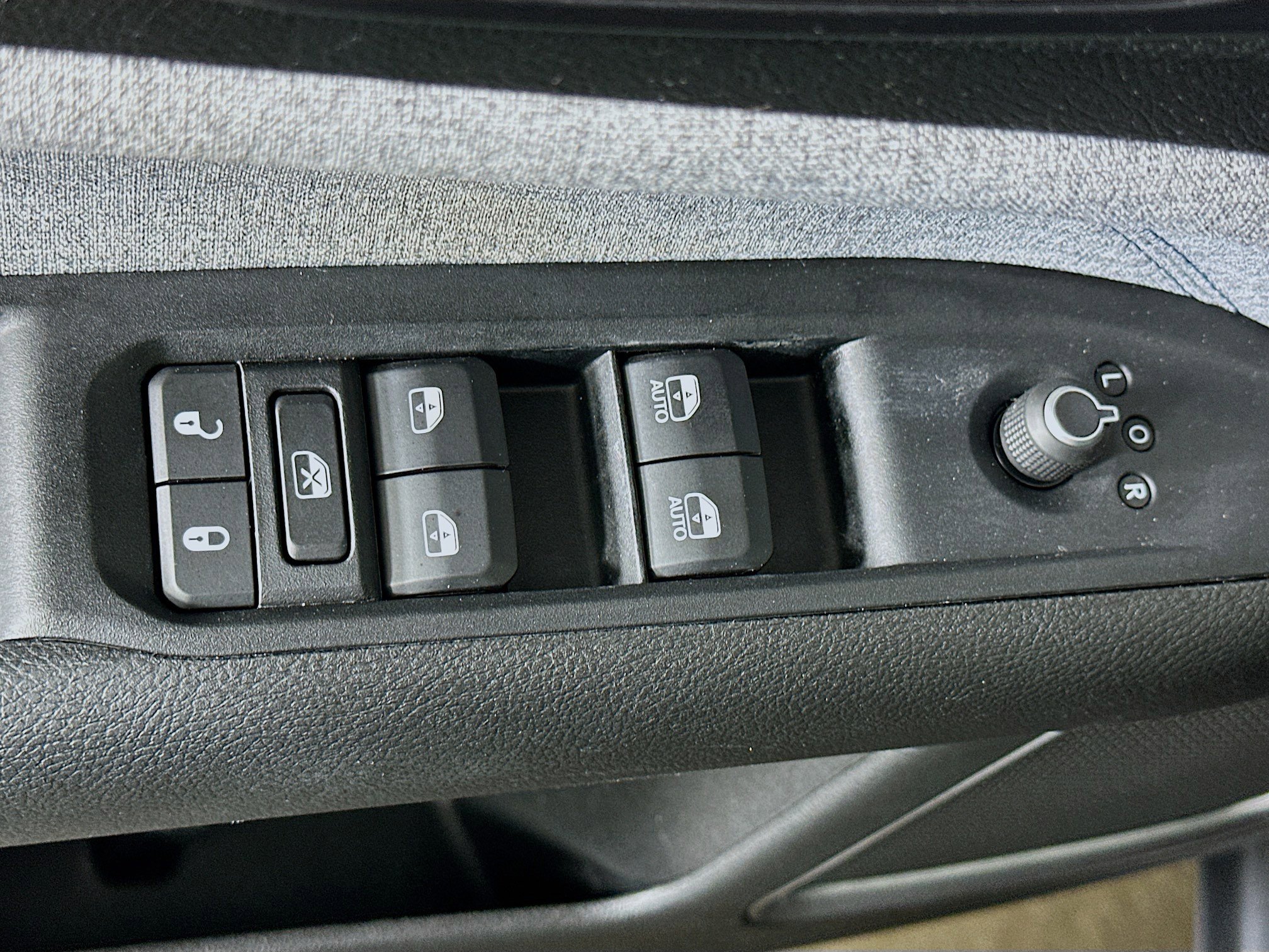 Used 2022 Jeep Compass Latitude w/ Convenience Group AWD/4WD image 15