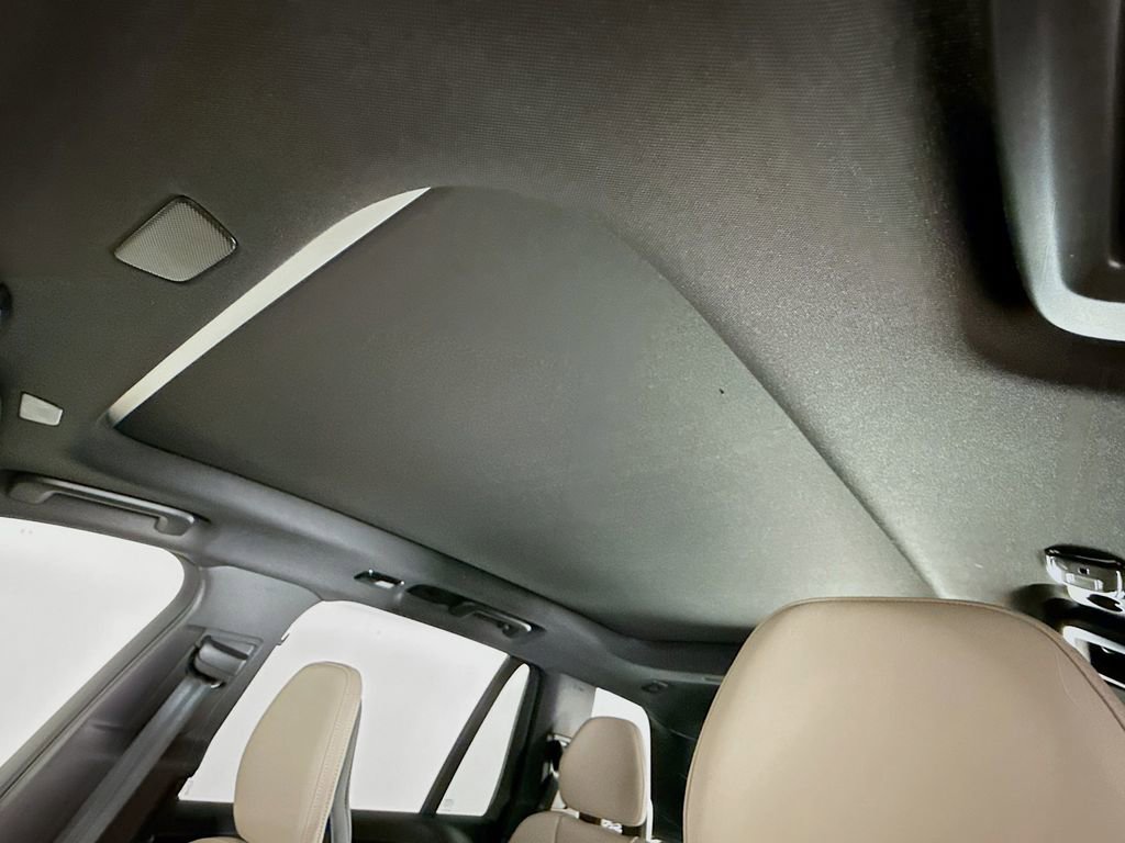 New 2026 Volvo XC90 B6 Plus w/ Protection Package image 22