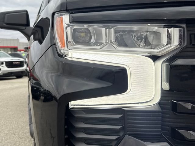 Used 2025 Chevrolet Silverado 1500 LT Trail Boss w/ Convenience Package II image 12