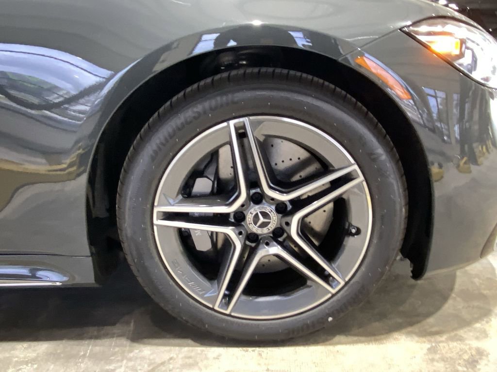 New 2026 Mercedes-Benz S 580e 4MATIC Sedan image 22