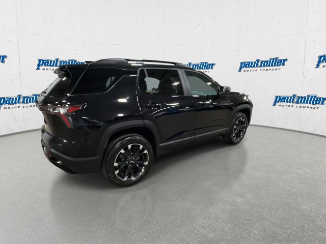 Used 2026 Chevrolet Equinox RS AWD/4WD image 11
