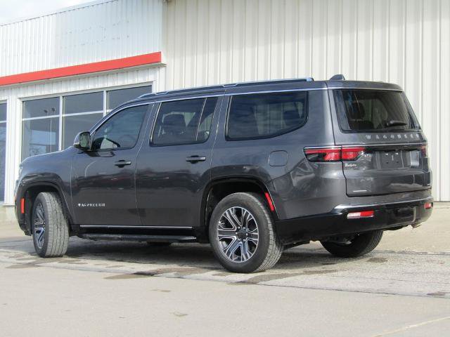 Used 2022 Jeep Wagoneer Series III w/ Flexible Seating Group AWD/4WD image 10