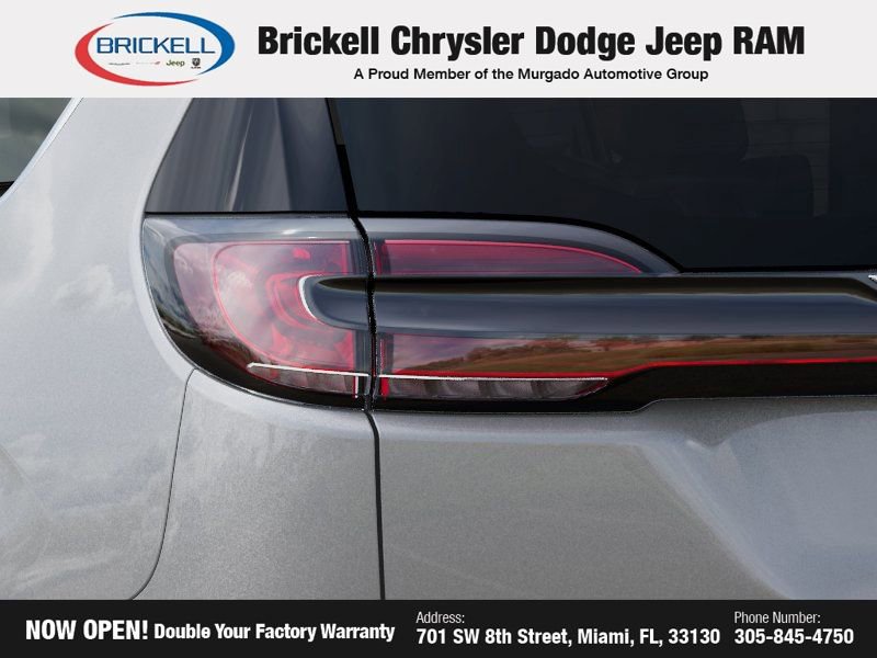 New 2026 Chrysler Pacifica Select image 9