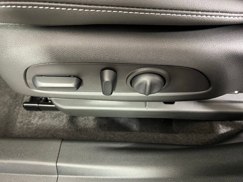 New 2025 Buick Envista Preferred w/ Convenience I Package FWD image 18