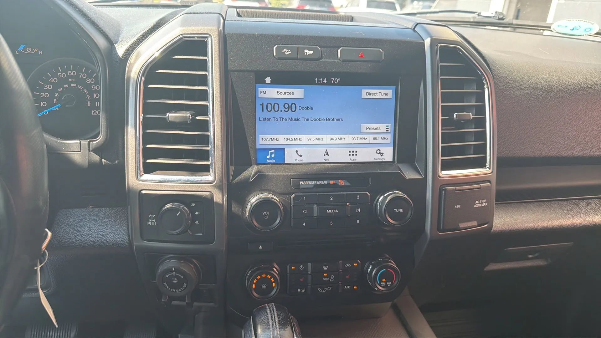 Used 2016 Ford F150 XLT w/ Equipment Group 302A Luxury image 23