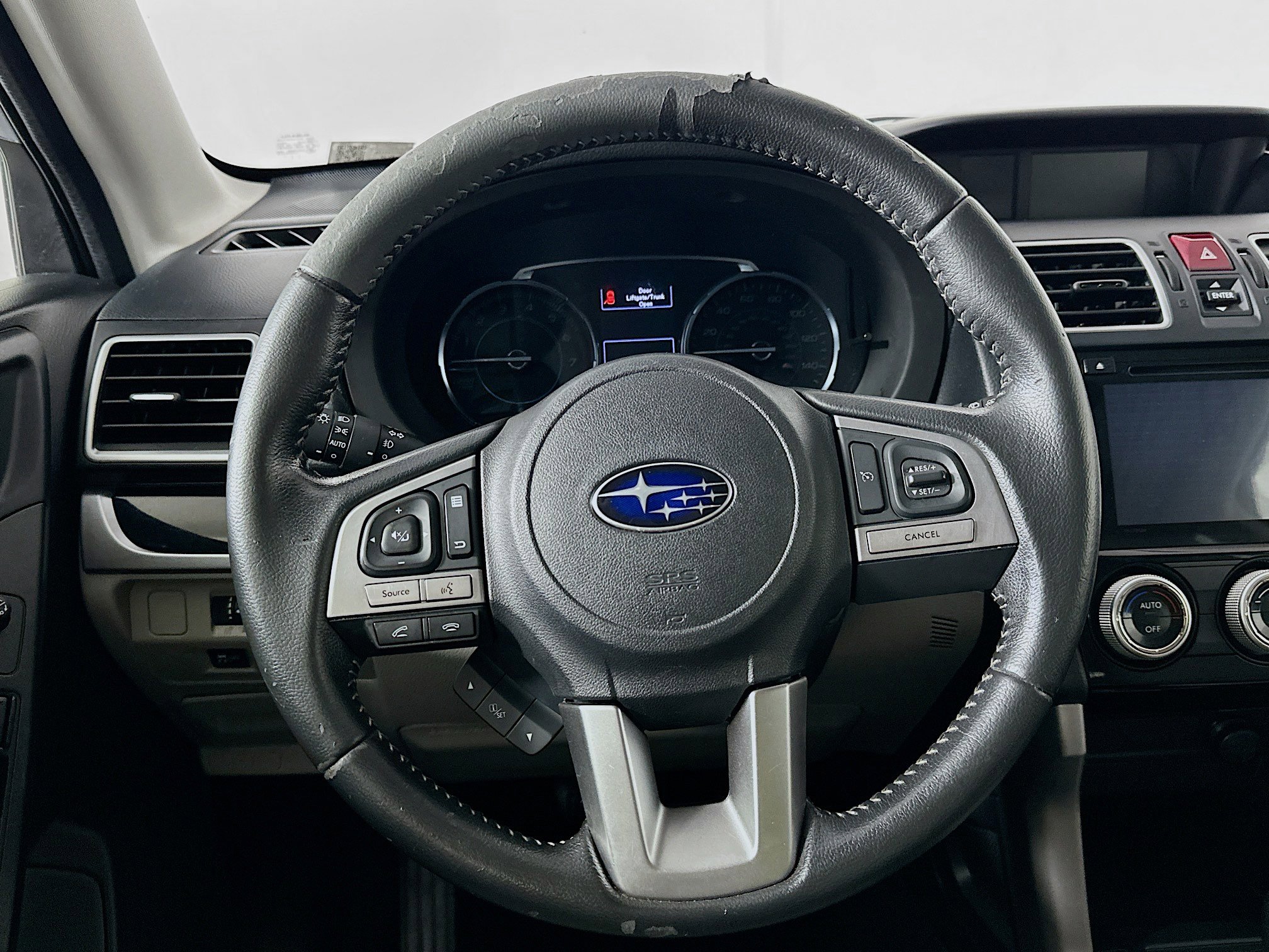 Used 2017 Subaru Forester 2.5i Limited image 18