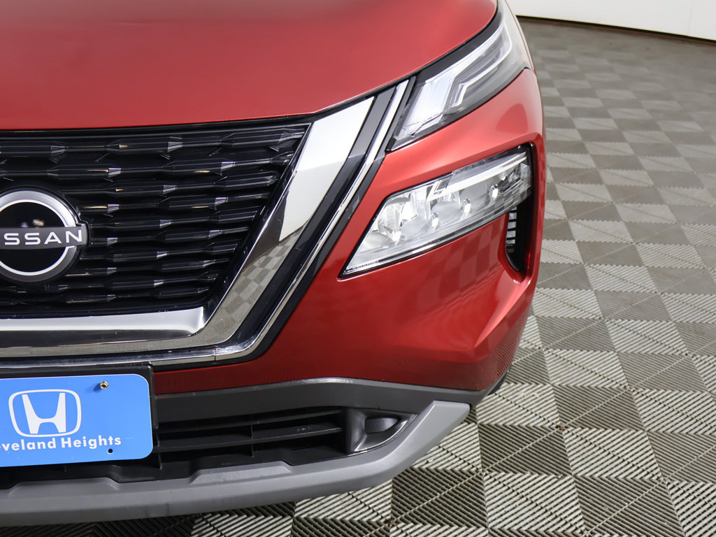 Used 2023 Nissan Rogue SV AWD/4WD image 12