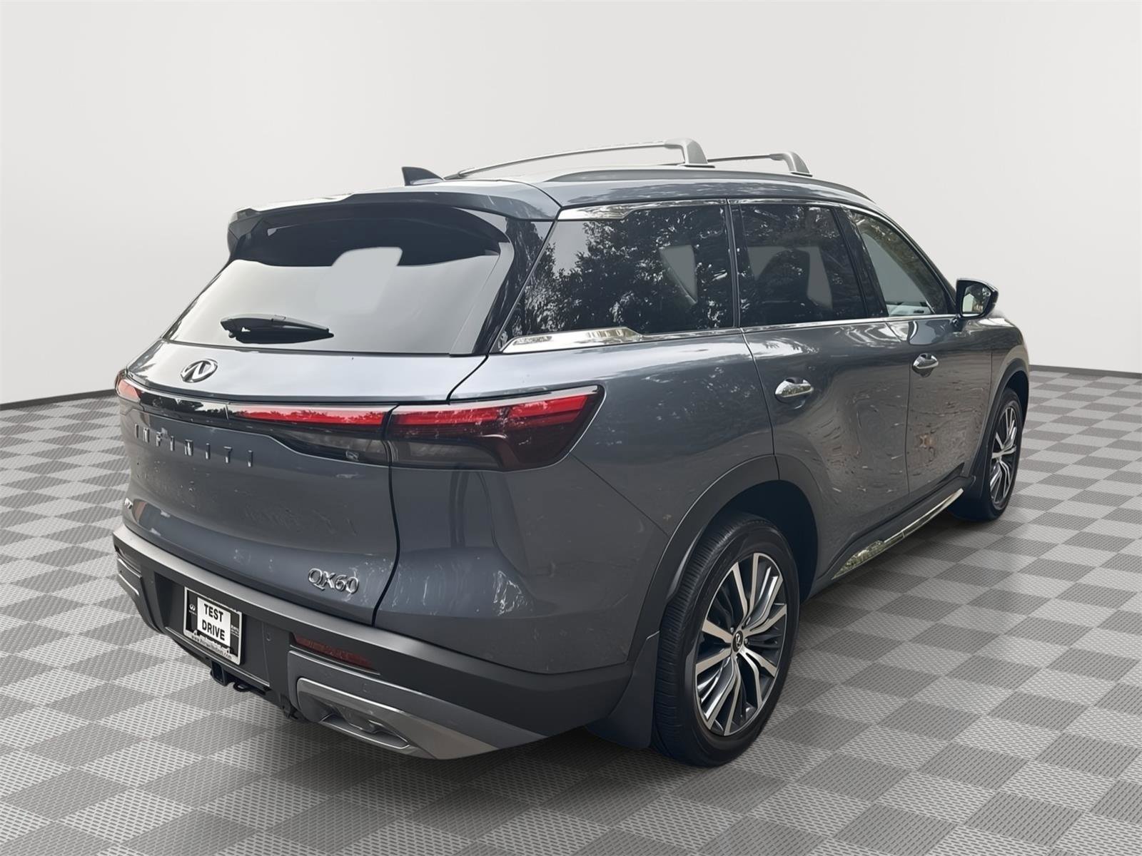 Used 2025 INFINITI QX60 Sensory w/ Vision Package image 5