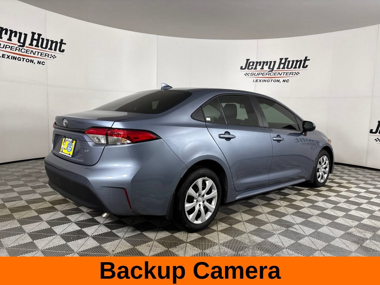 Used 2026 Toyota Corolla LE FWD image 6