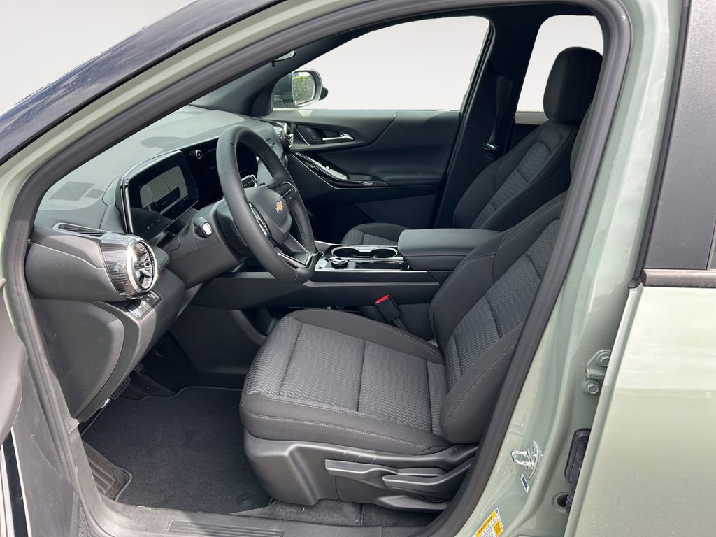 New 2026 Chevrolet Equinox LT image 15