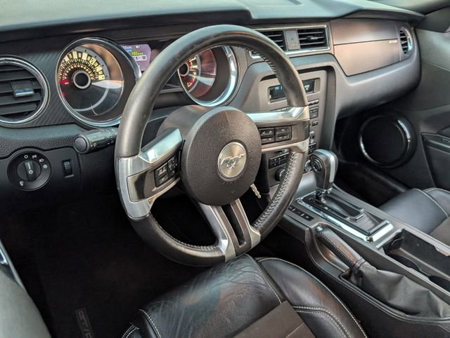 Used 2013 Ford Mustang GT Premium image 8