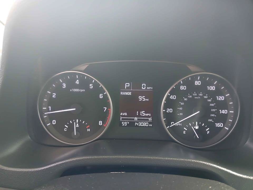 Used 2017 Hyundai Elantra SE FWD image 12
