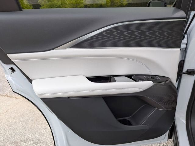 New 2026 Cadillac Lyriq Luxury RWD image 22