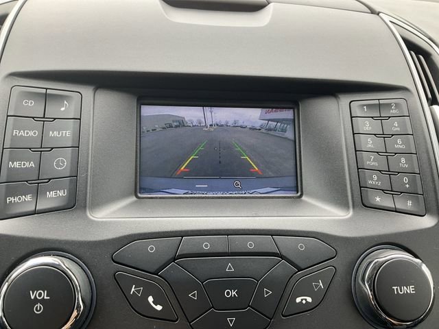 Used 2016 Ford Edge SE image 14