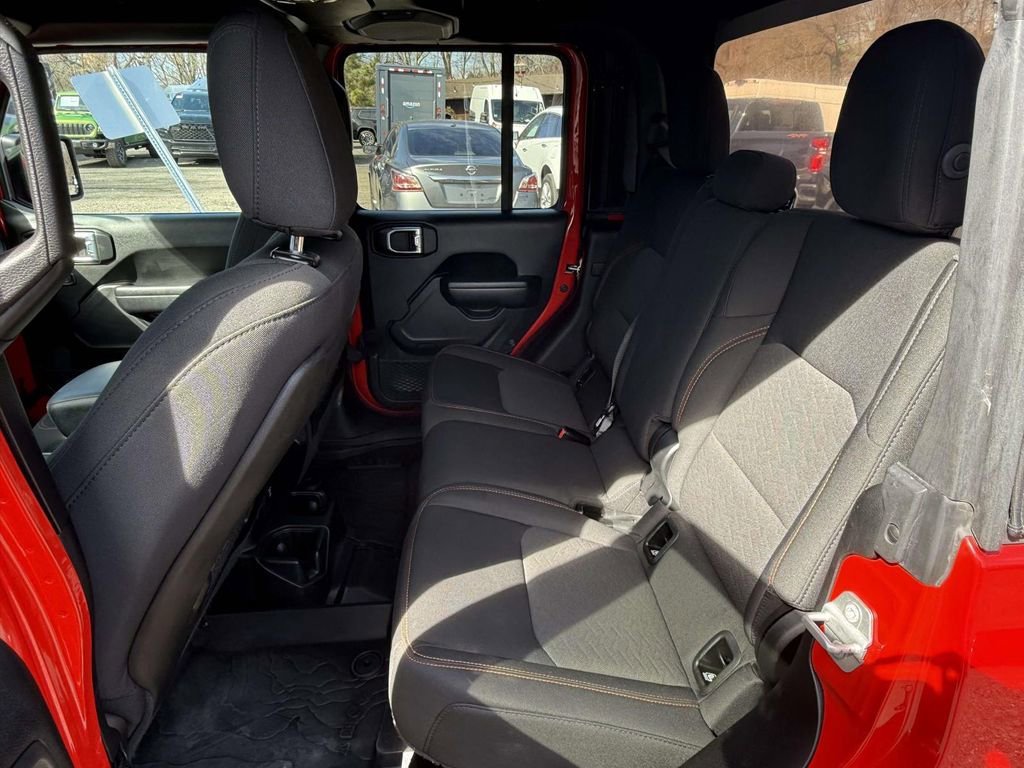 Used 2021 Jeep Gladiator Mojave image 13