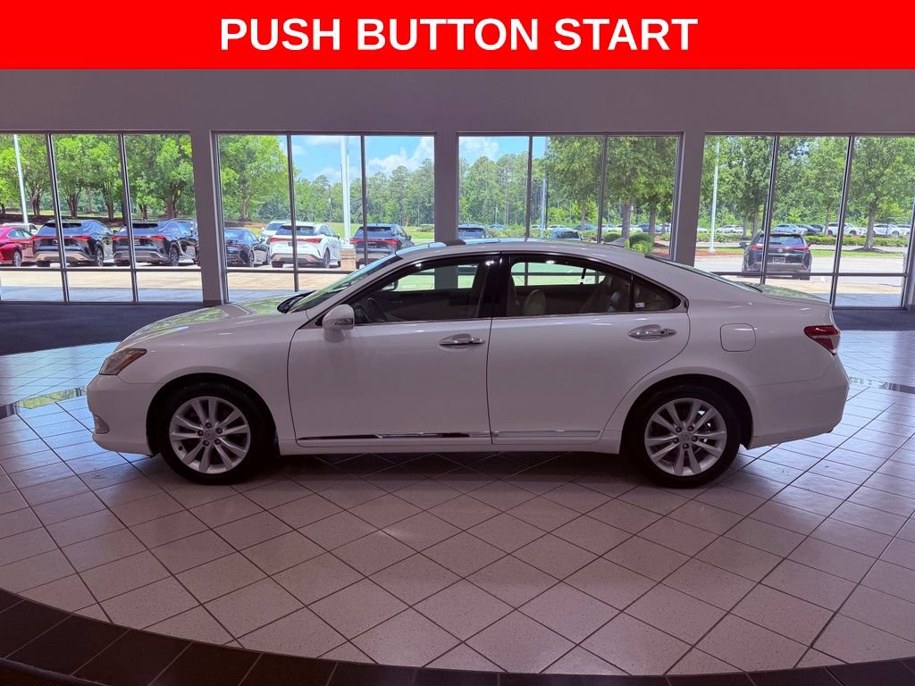 Used 2010 Lexus ES 350 w/ Preferred Accessory Package FWD image 4