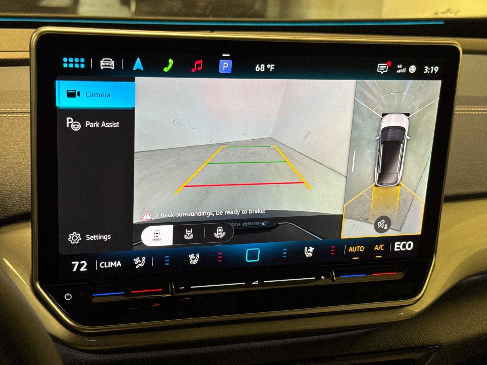New 2026 Volkswagen ID.4 Pro S Plus AWD/4WD image 19